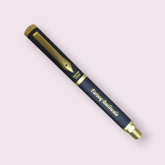 Regal Black & Gold Personalized Pen – Signature Series